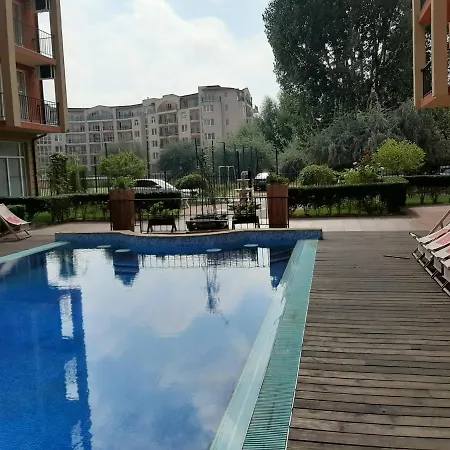 Sunny View